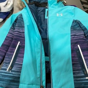 Youth Medium Under Armour coat